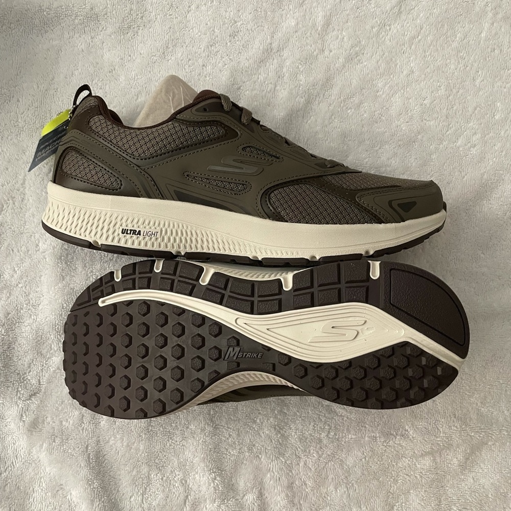 Skechers shoes, new, SZ 12, very comfy! Last one!